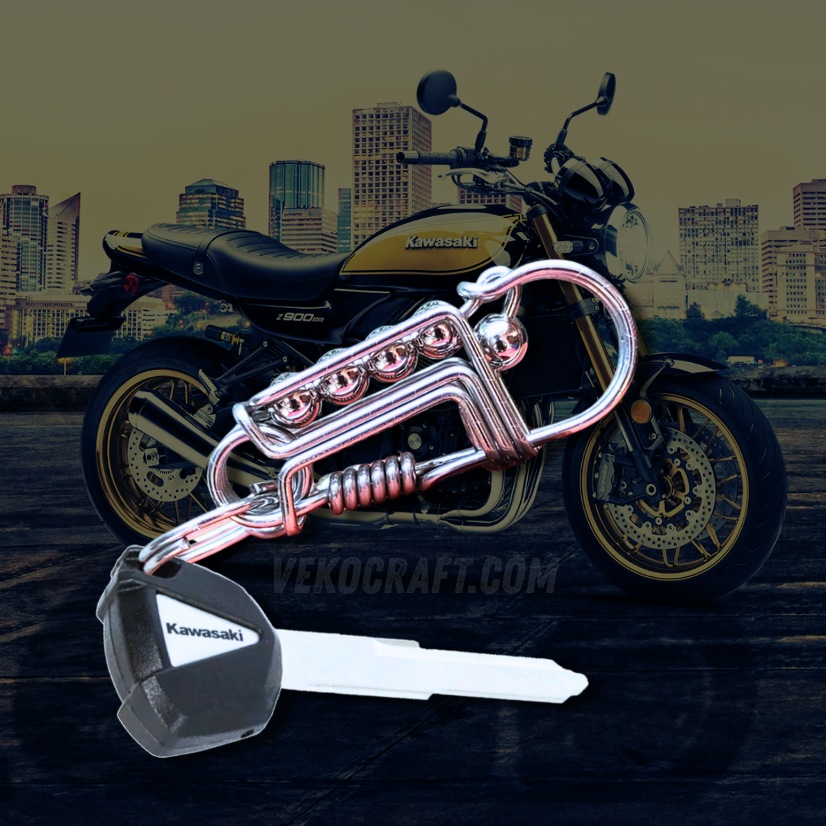 Minimalist Handmade Keychain – Inspired by Outdoor & Hiking Style