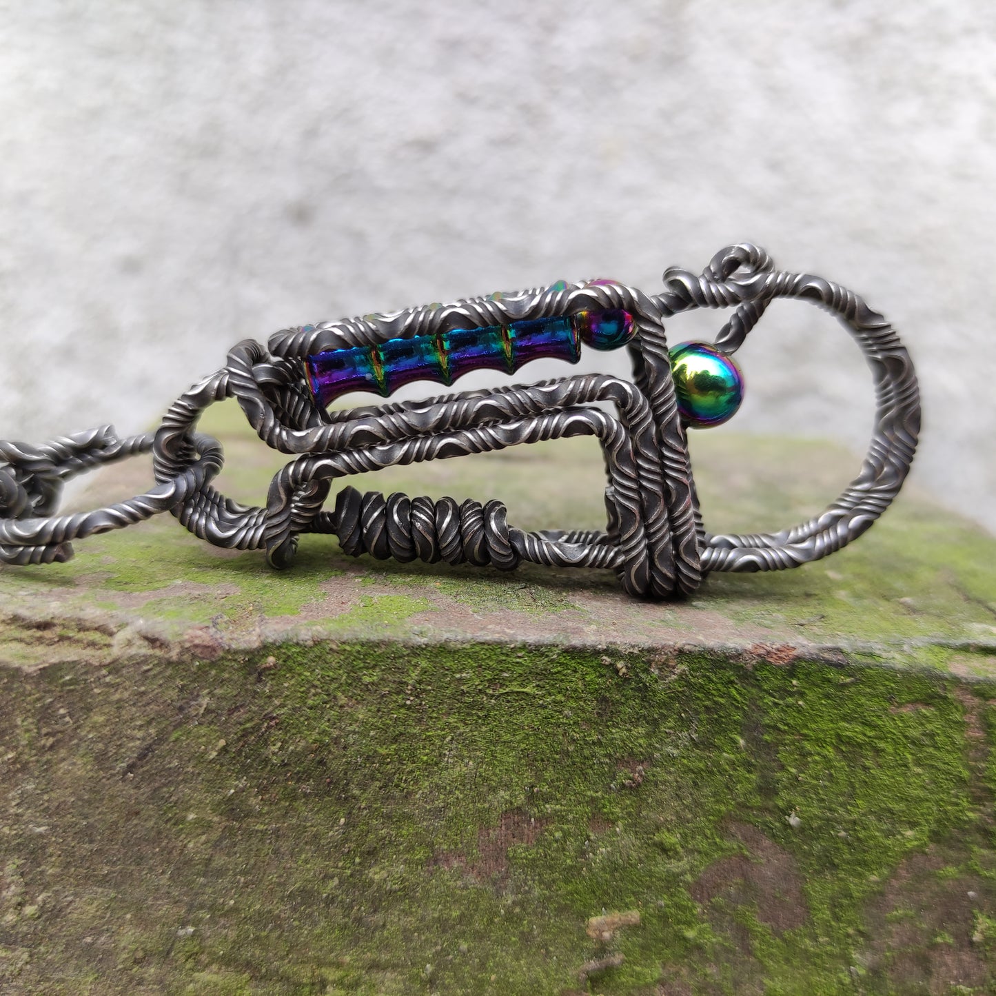 Handmade Damascus Keychain – Bamboo Symbol of Strength & Prosperity