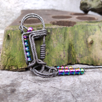 Handmade Damascus Keychain – Bamboo Symbol of Strength & Prosperity