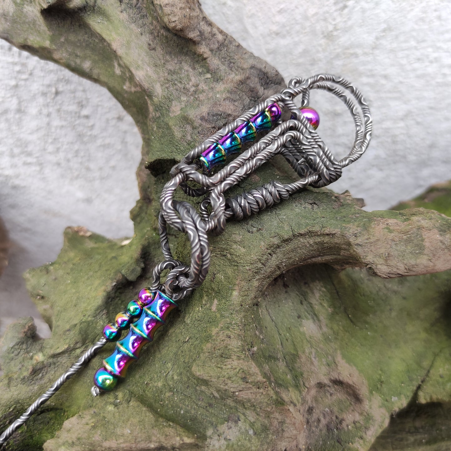 Handmade Damascus Keychain – Bamboo Symbol of Strength & Prosperity