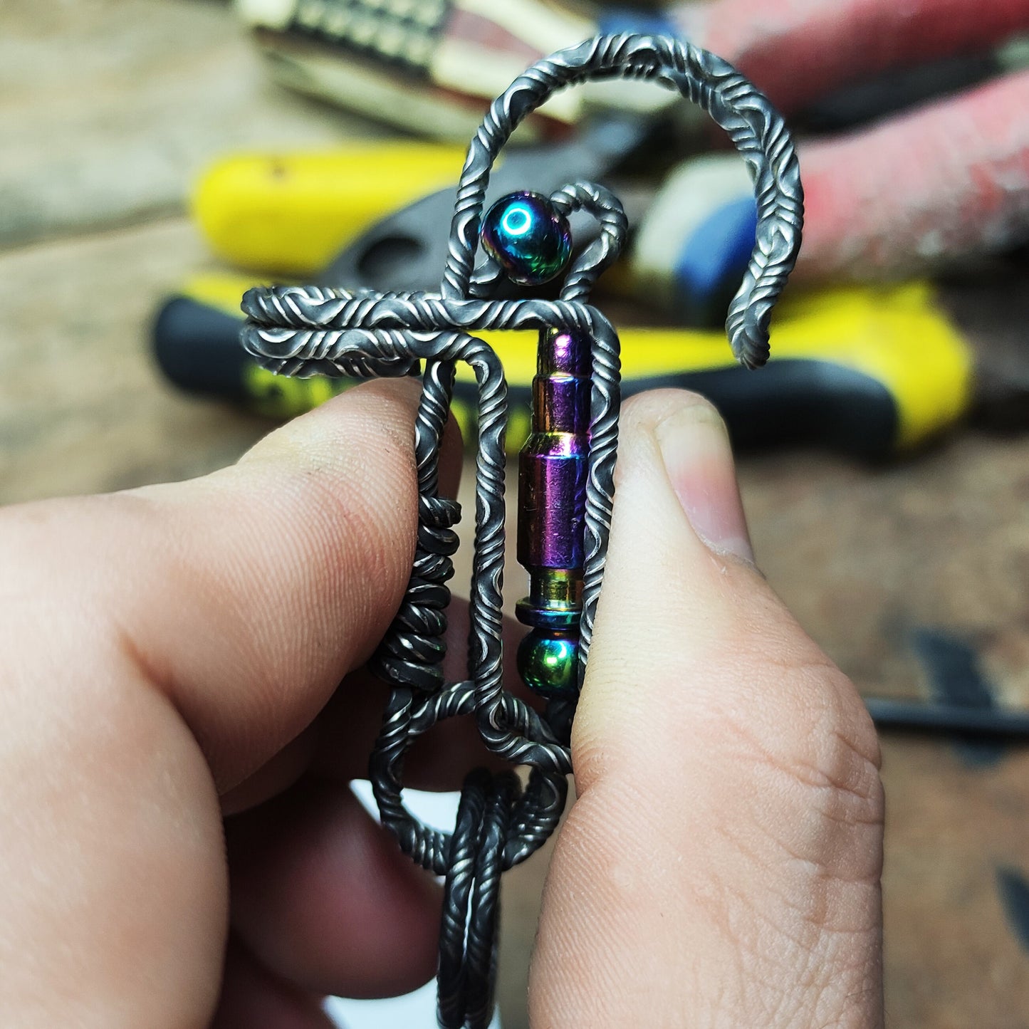 Handcrafted Damascus Keychain – Rugged Gift for Hunters