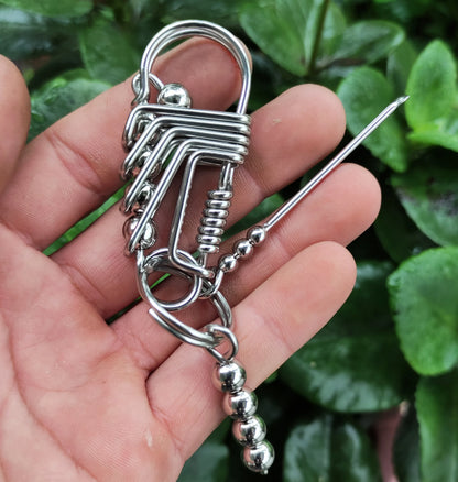 Special minimalist handmade stainless steel wire Carabiner keychain